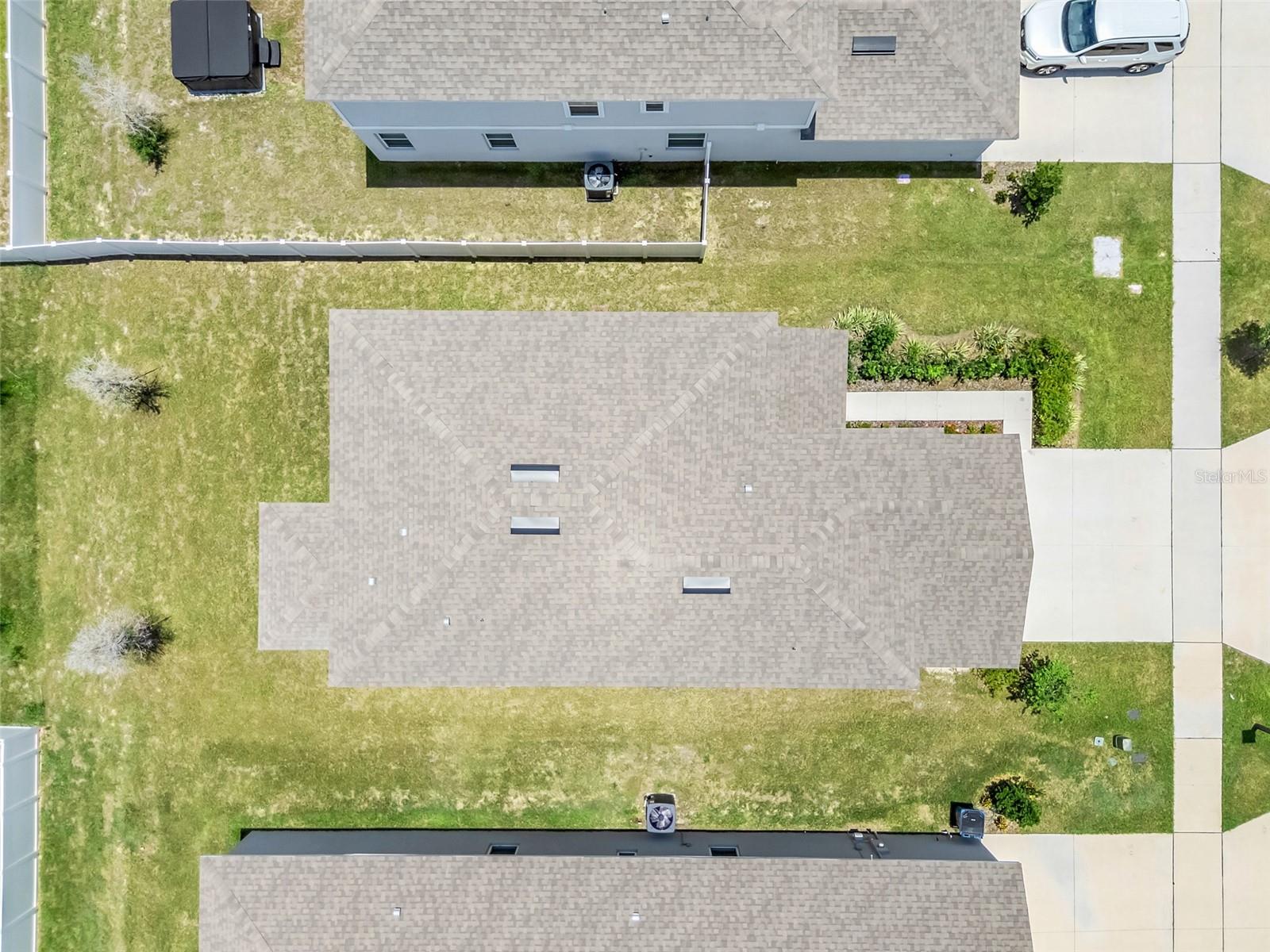 Image 7 of 46 For 853 Blue Creek Drive