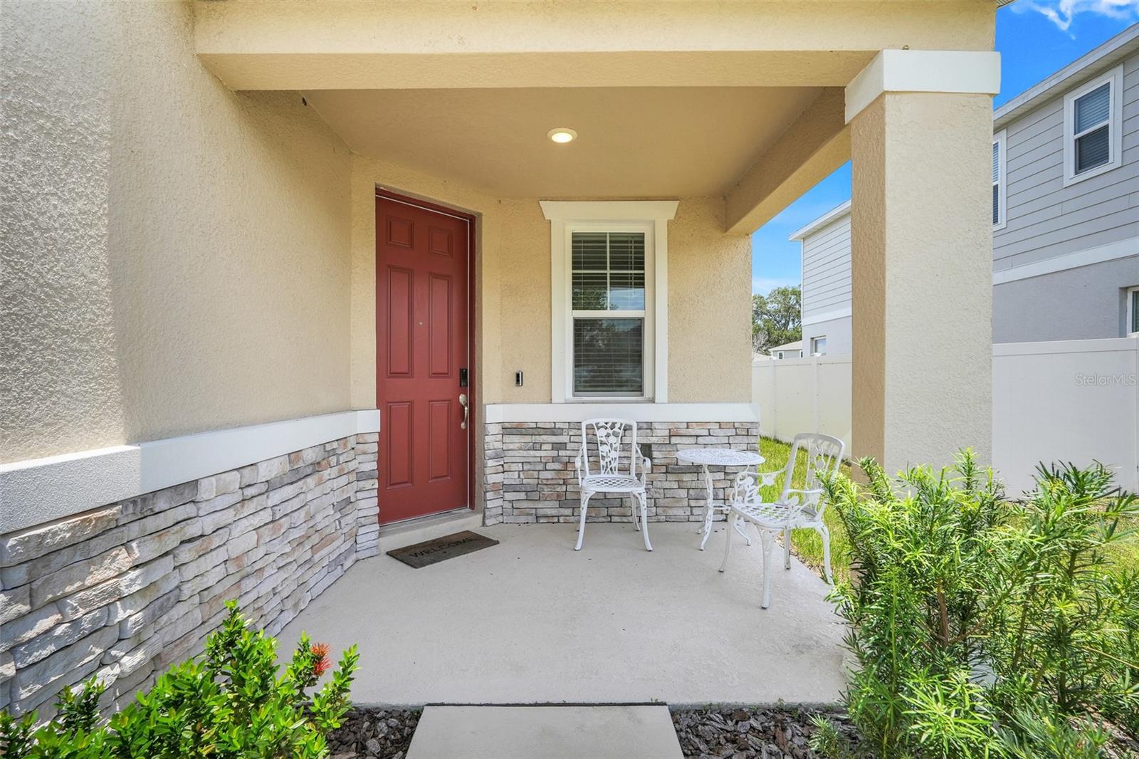 Image 9 of 46 For 853 Blue Creek Drive