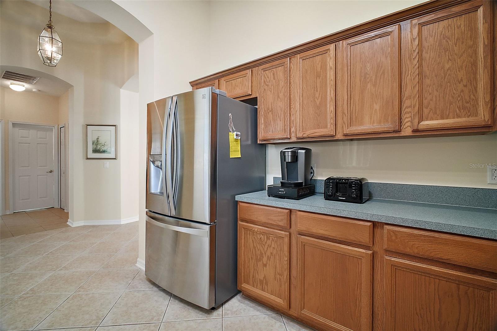 Image 14 of 53 For 8012 Saint James Way