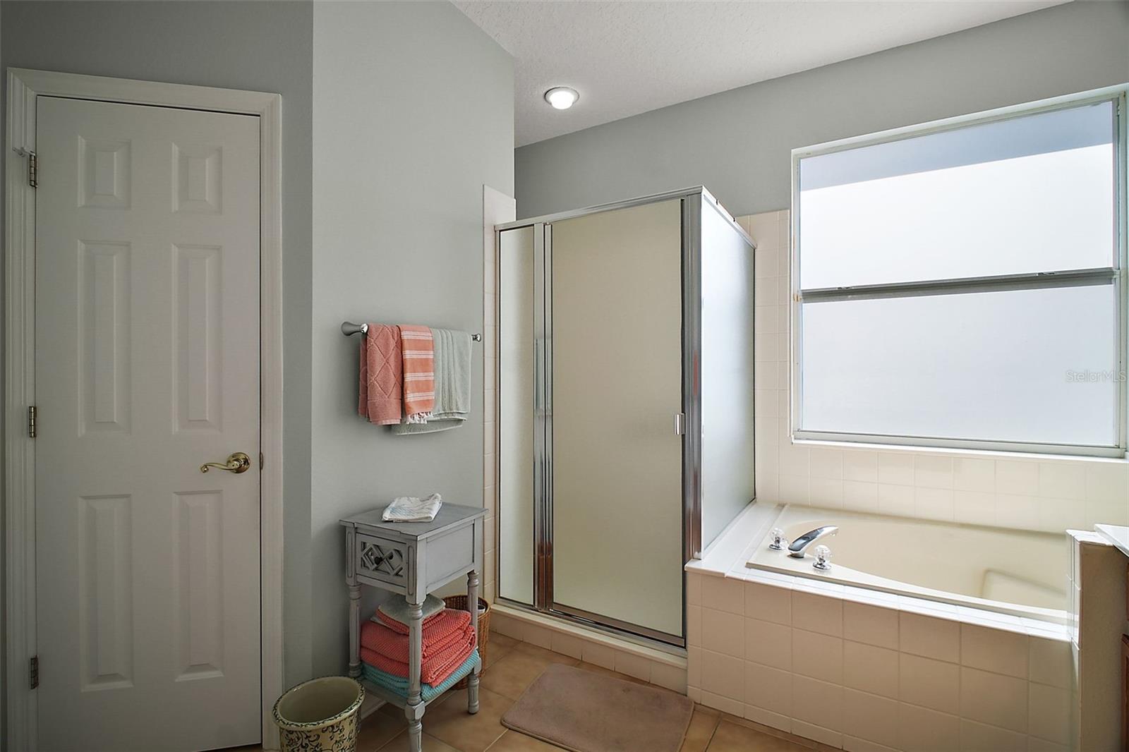 Image 30 of 53 For 8012 Saint James Way