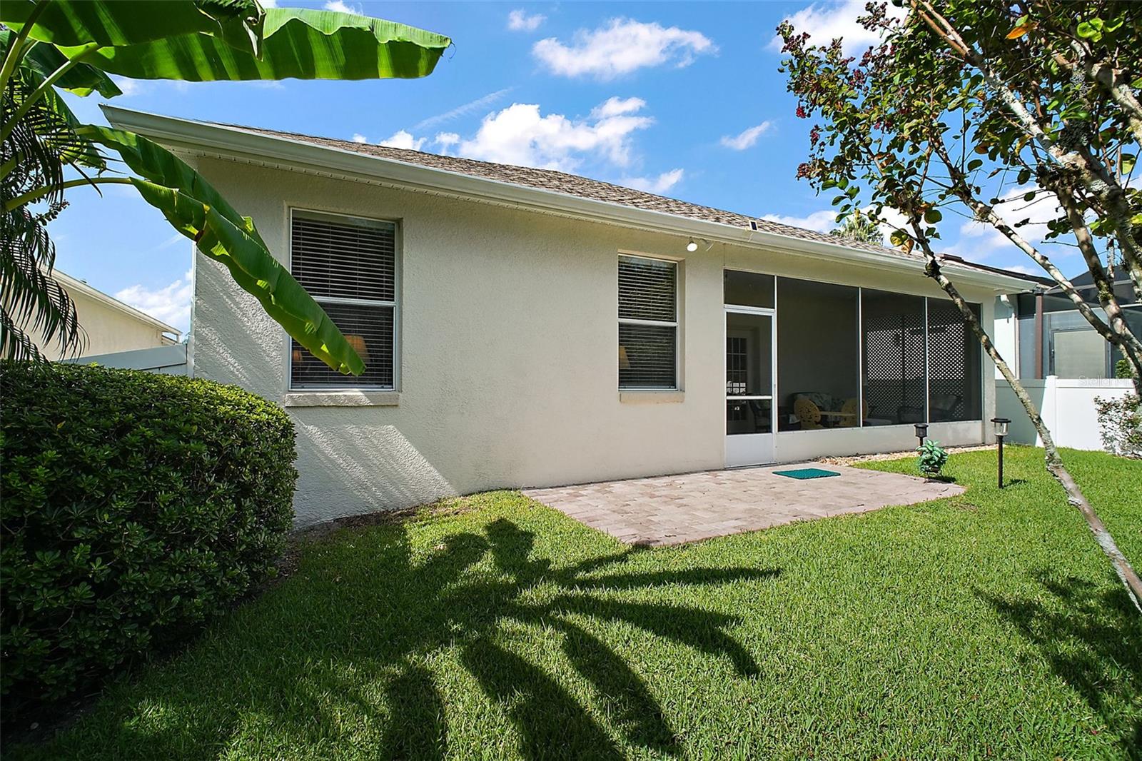 Image 39 of 53 For 8012 Saint James Way
