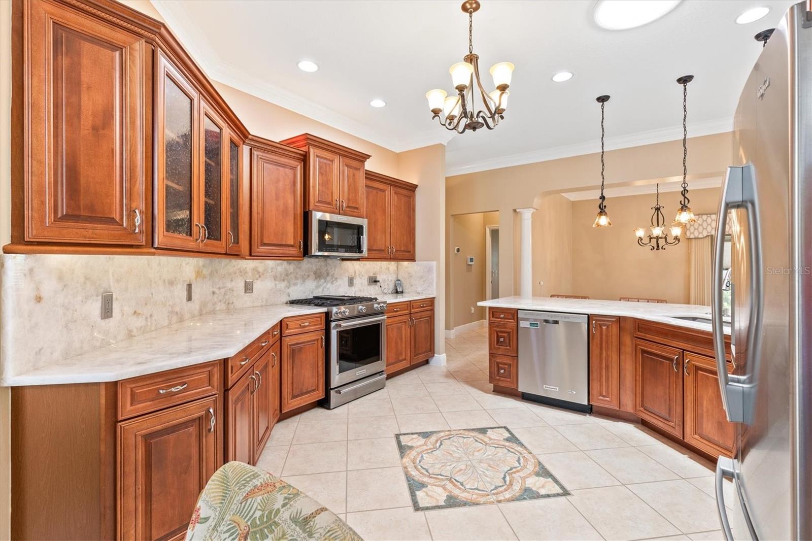 Image 10 of 53 For 1028 Waterloo Way