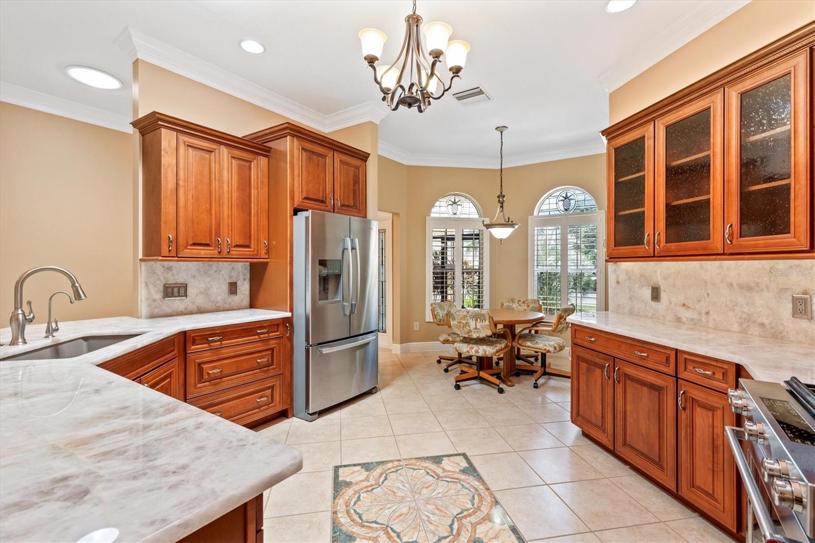 Image 11 of 53 For 1028 Waterloo Way