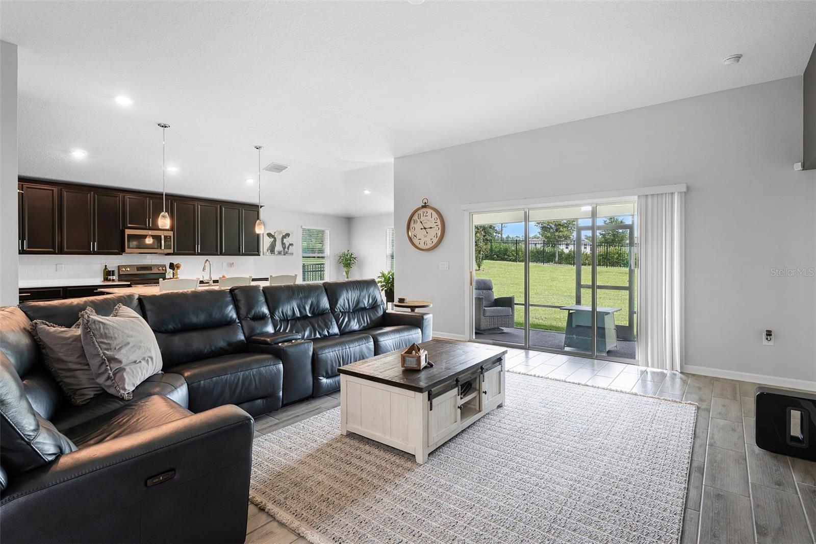 Image 17 of 37 For 5705 Alenlon Way