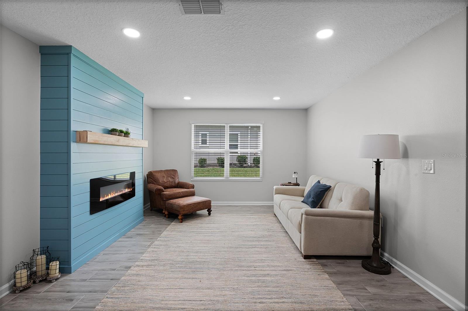 Image 7 of 37 For 5705 Alenlon Way