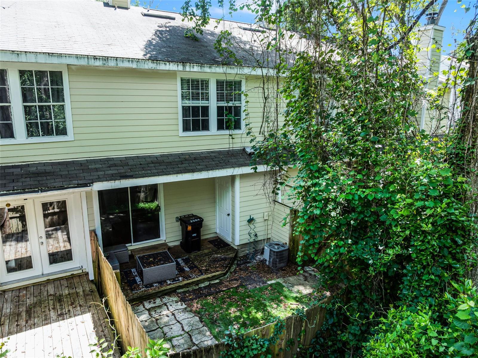 Image 33 of 43 For 2304 73rd Terrace