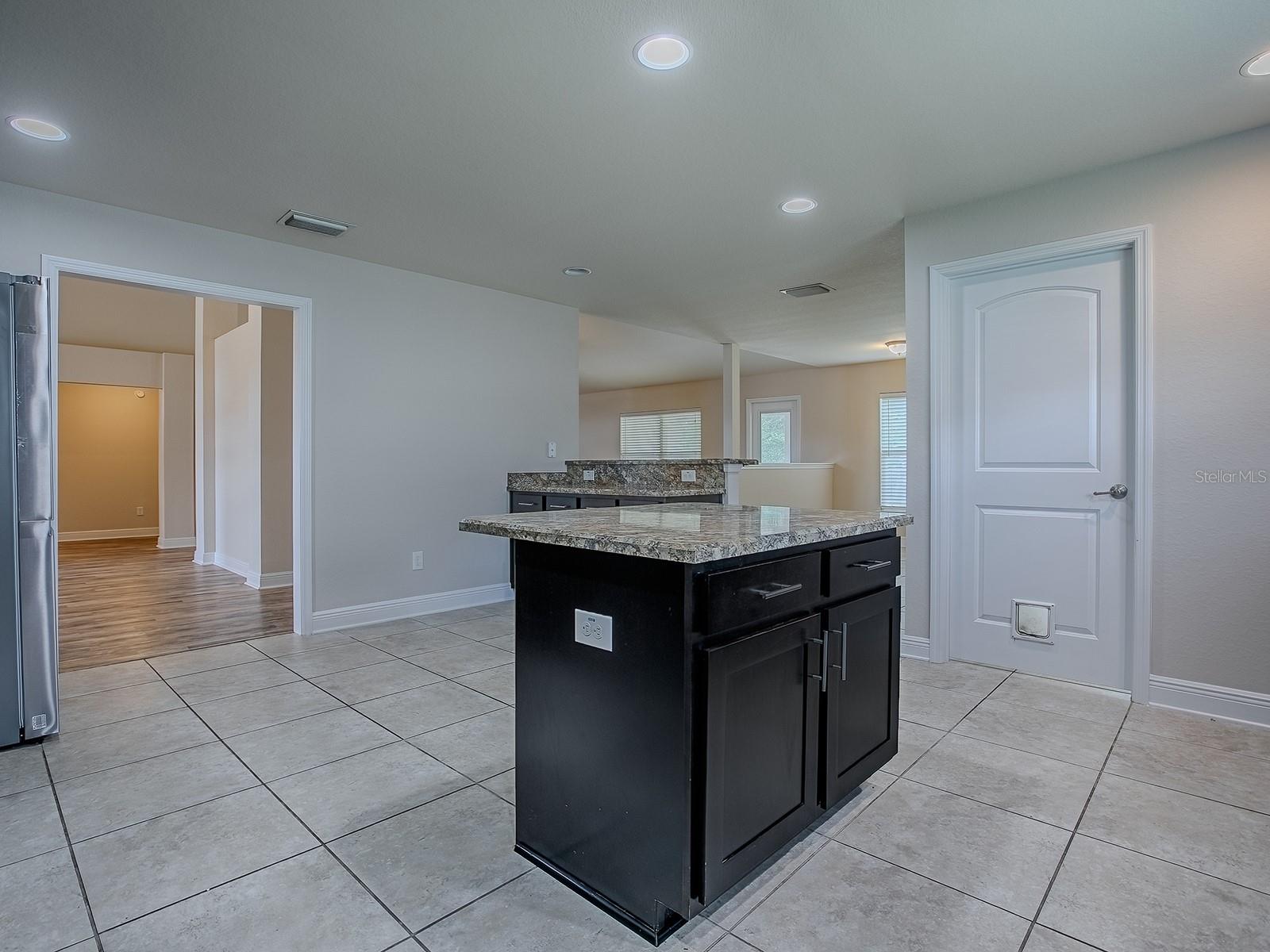 Image 11 of 59 For 3122 42nd Terrace