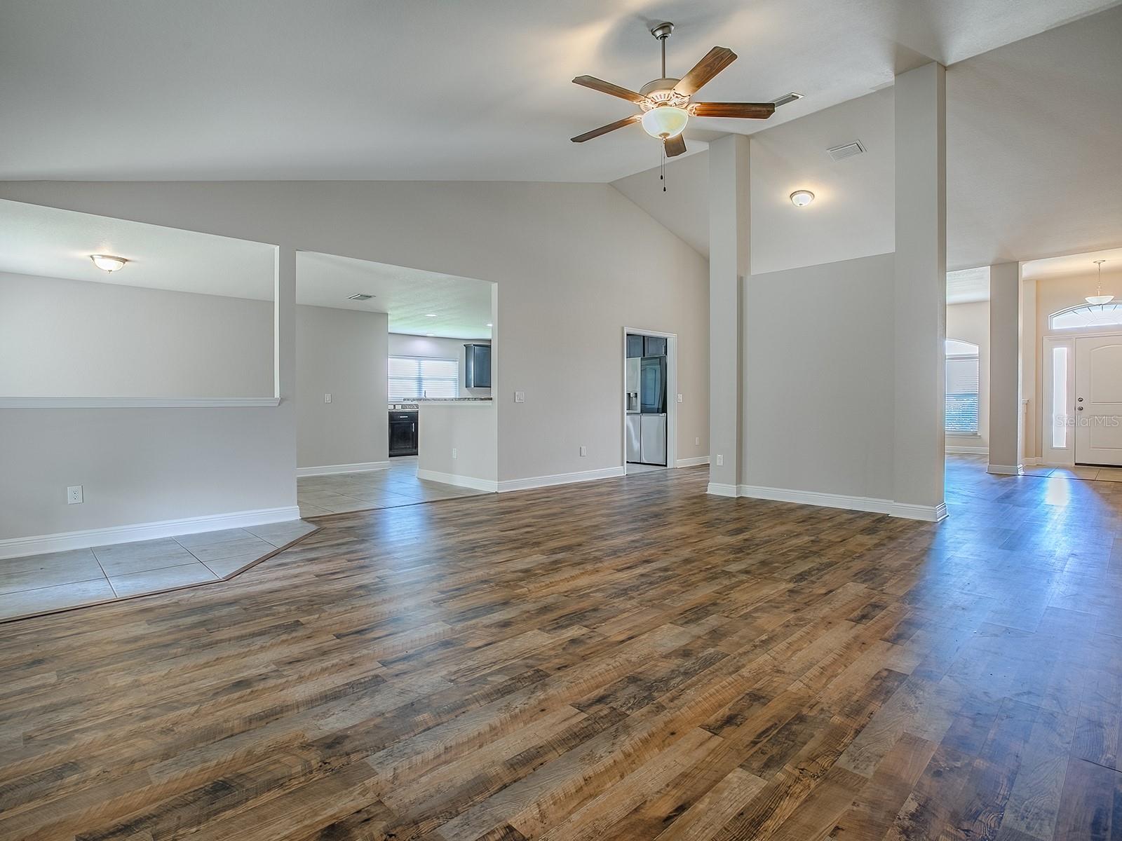 Image 17 of 59 For 3122 42nd Terrace