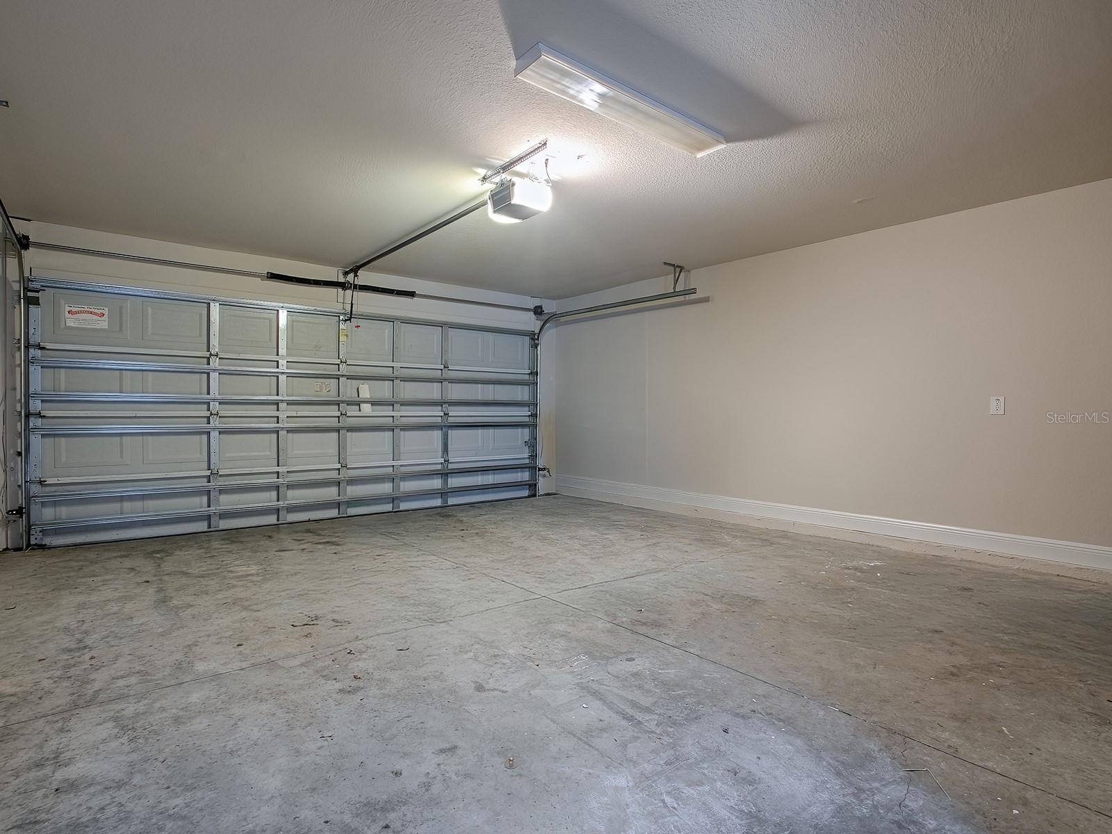 Image 37 of 59 For 3122 42nd Terrace