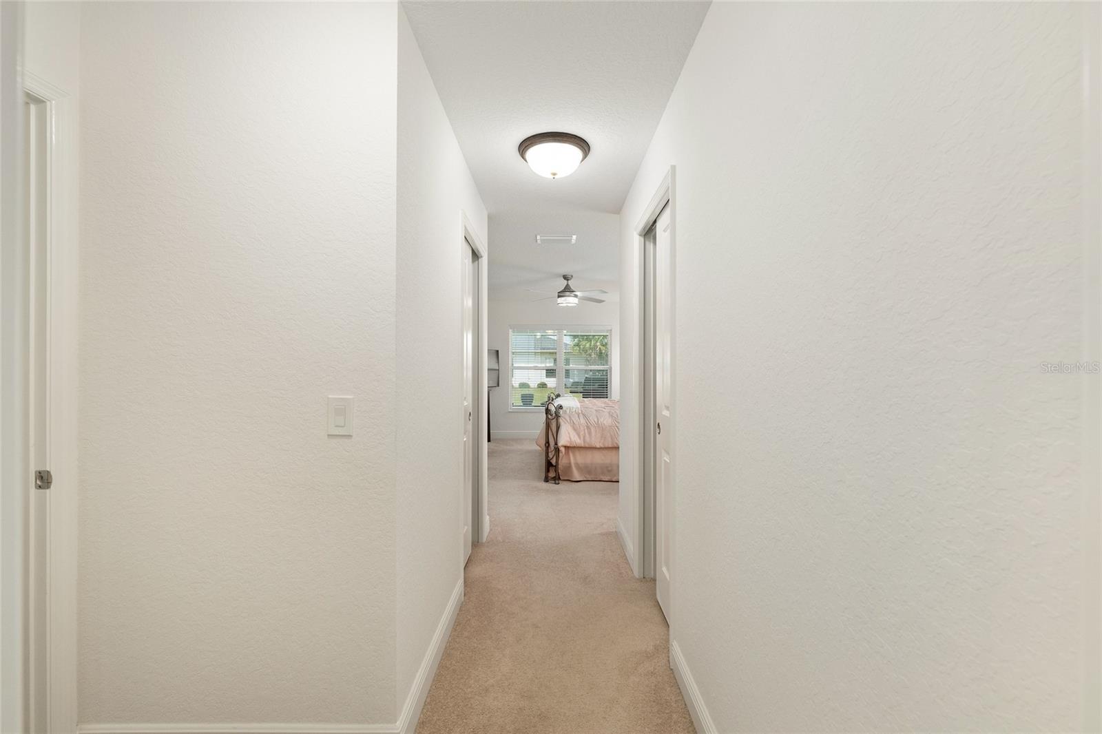 Listing photo id 16 for 10357 Silver Maple Avenue