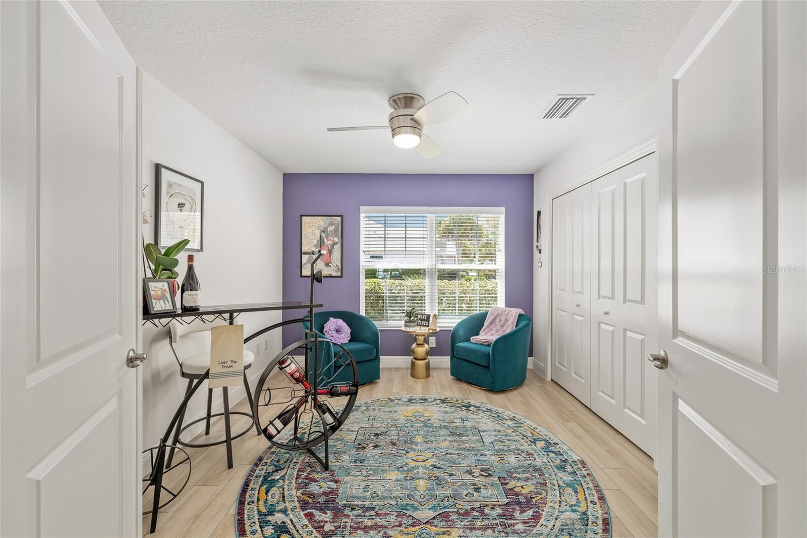 Listing photo id 29 for 10357 Silver Maple Avenue