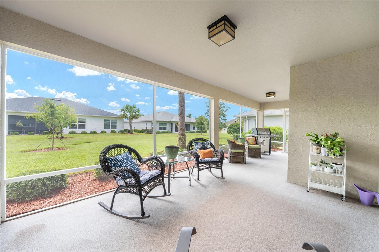 Listing photo id 34 for 10357 Silver Maple Avenue