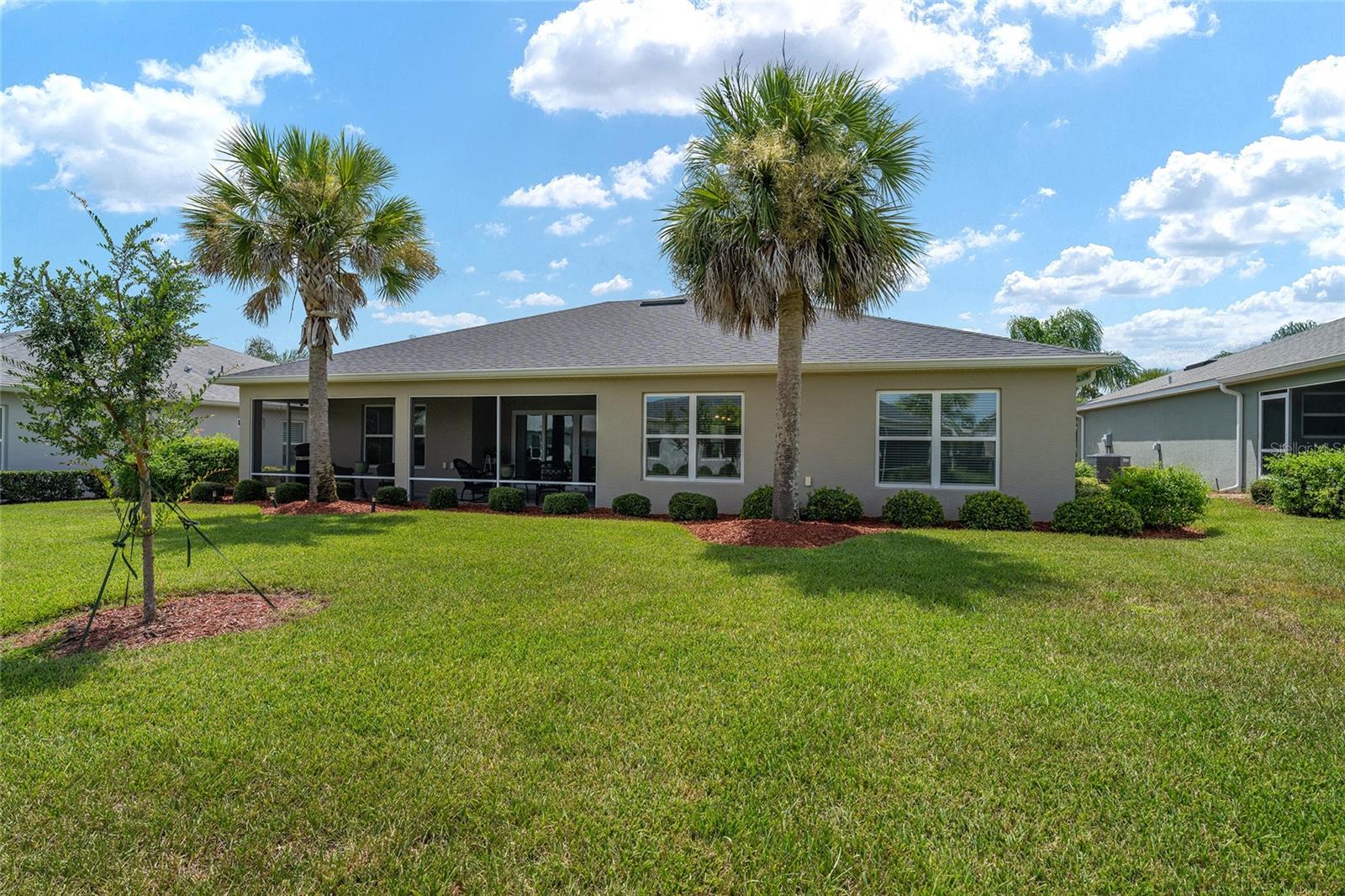 Listing photo id 37 for 10357 Silver Maple Avenue