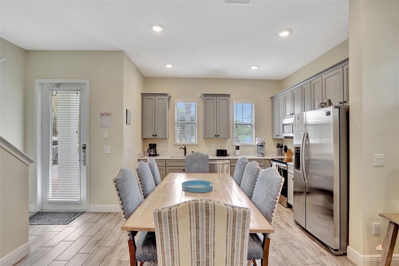 Image 5 of 41 For 3000 Salted Rim Road