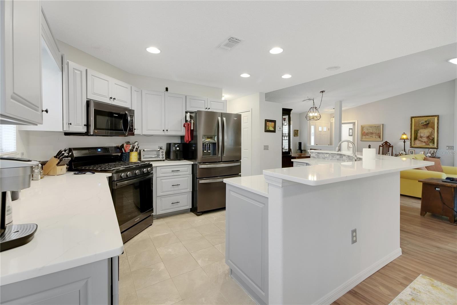 Image 15 of 43 For 33211 Pennbrooke Parkway