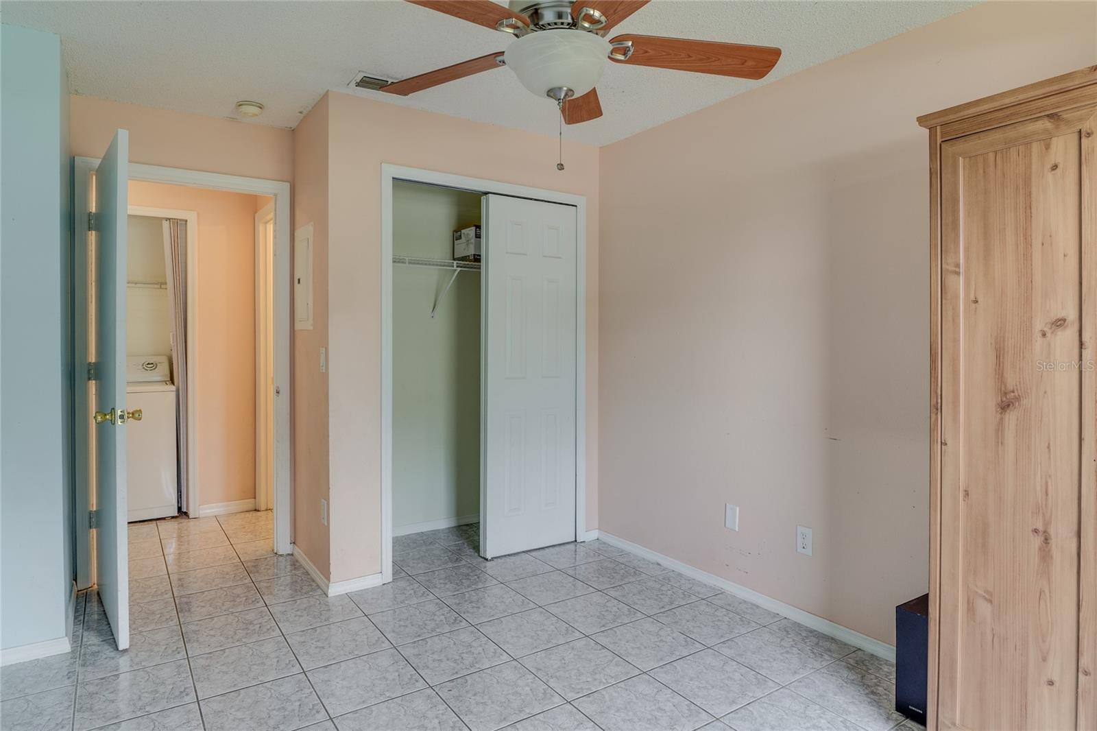 Image 11 of 18 For 13562 Summerton Drive