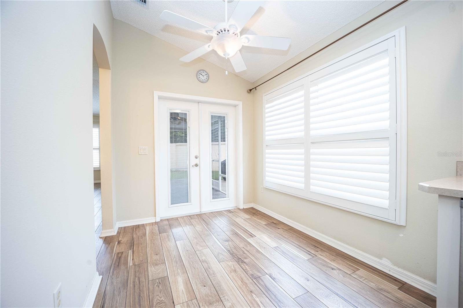 Image 5 of 27 For 2186 Cherry Vale Place