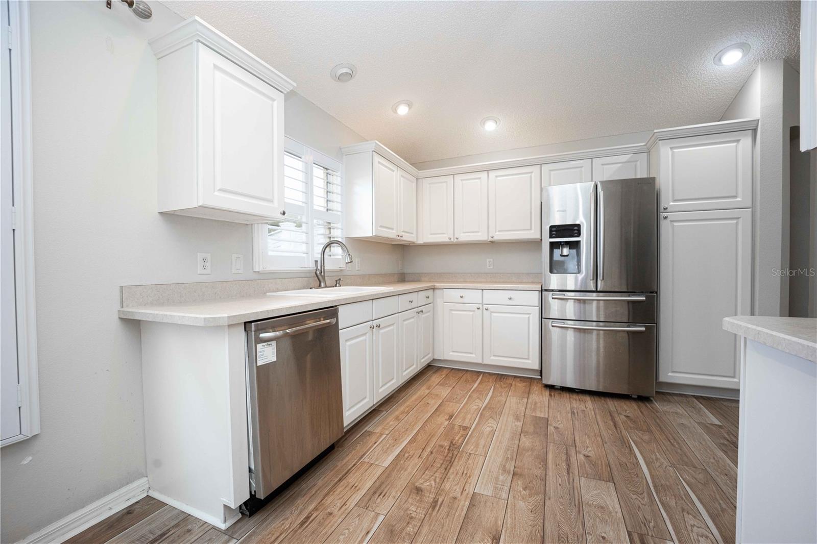 Image 8 of 27 For 2186 Cherry Vale Place