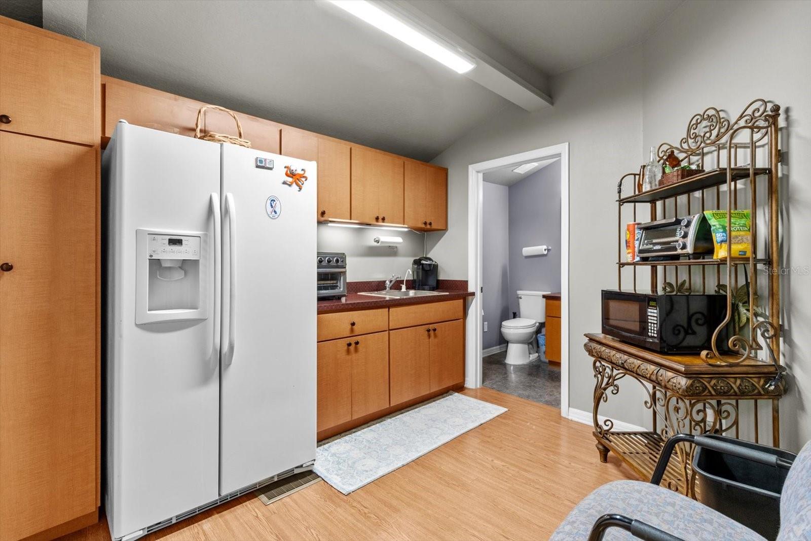 Image 18 of 46 For 107 4th Street