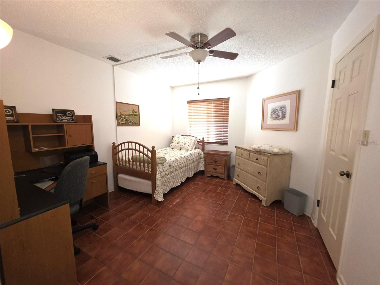 Image 21 of 28 For 804 Palm Harbor Court