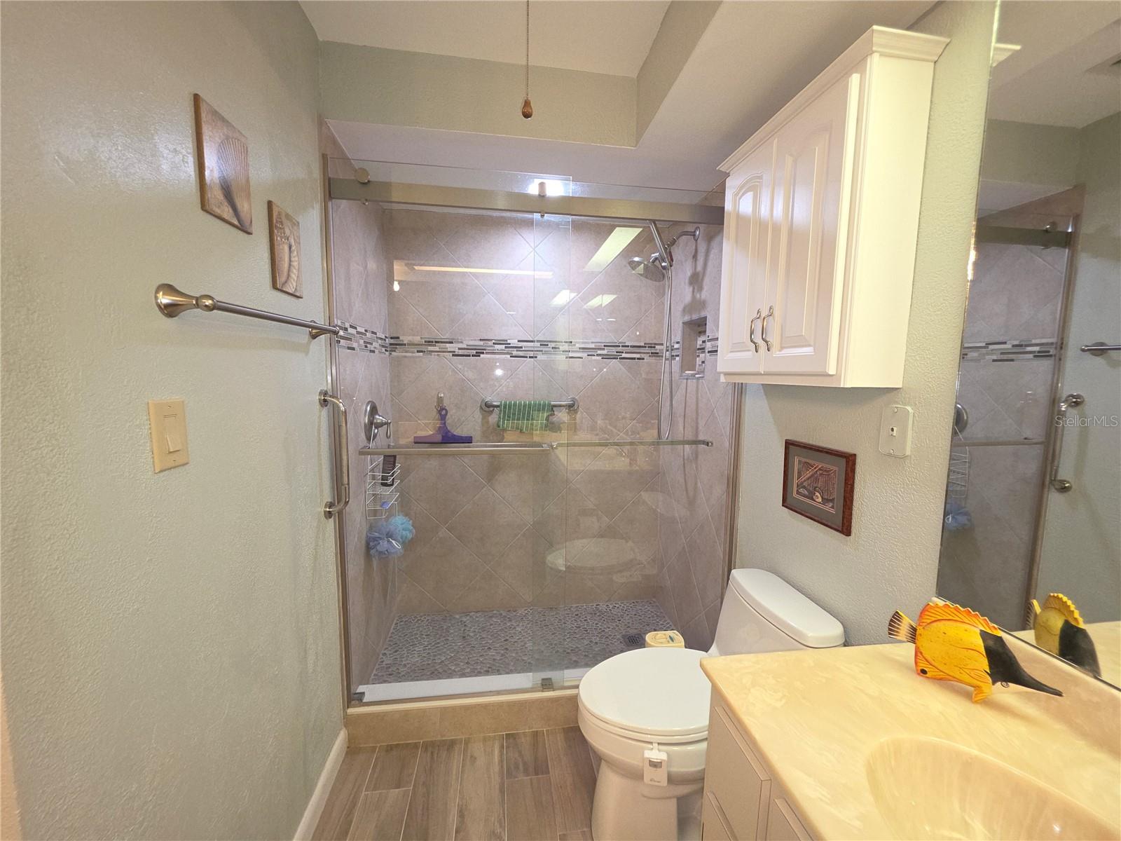 Image 23 of 28 For 804 Palm Harbor Court