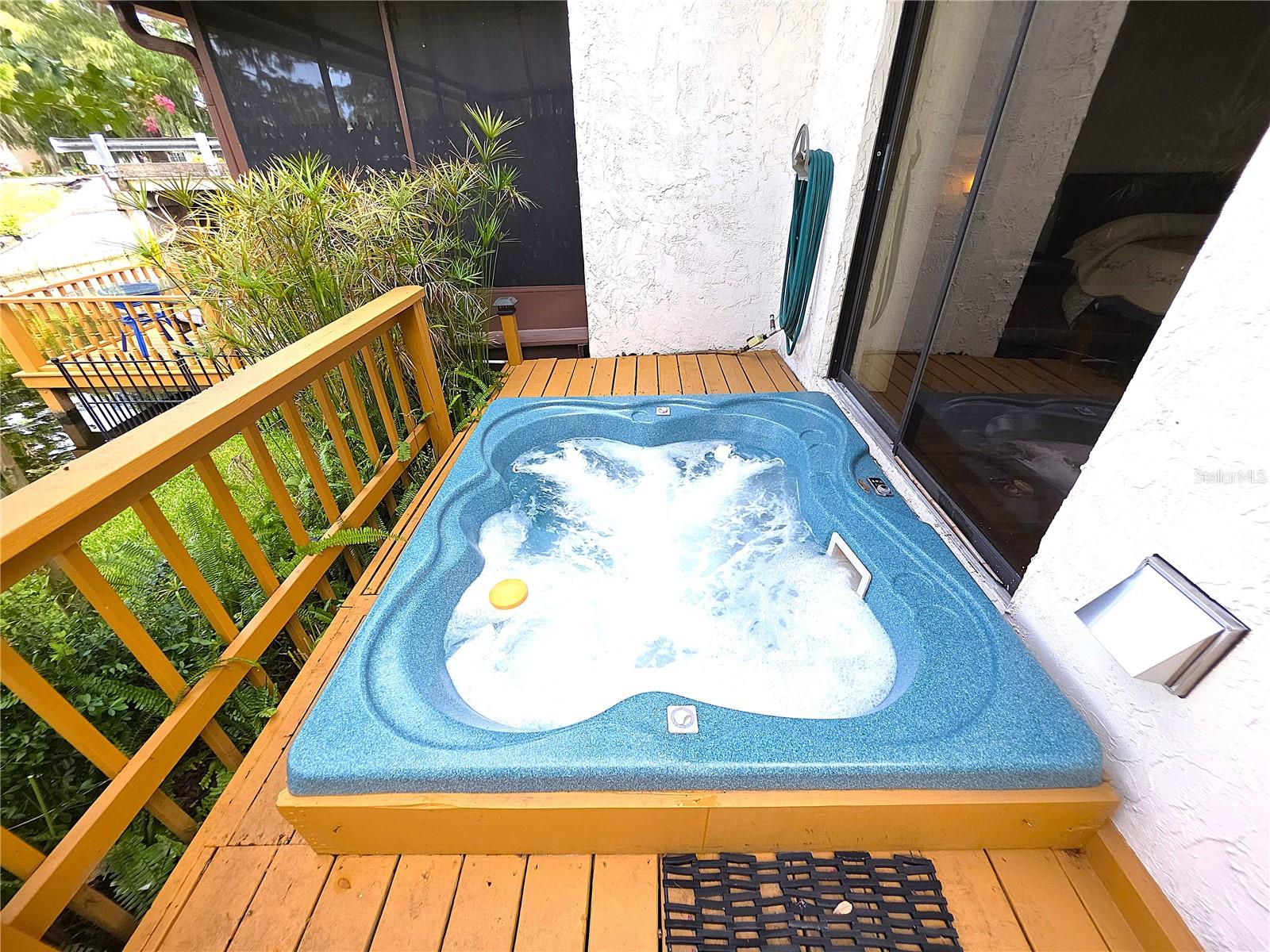 Image 4 of 28 For 804 Palm Harbor Court