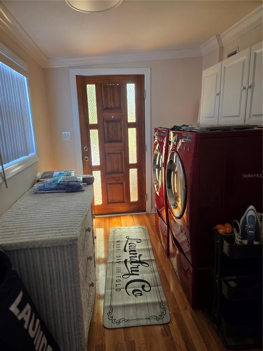 Image 71 of 81 For 507 Lakeshore Drive