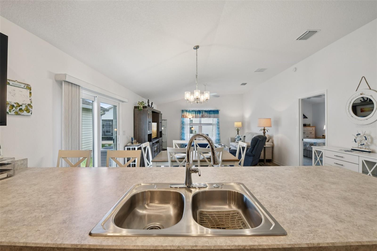 Image 11 of 67 For 6291 Whittle Court