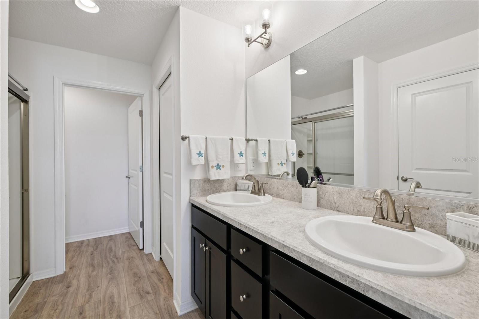 Image 30 of 67 For 6291 Whittle Court