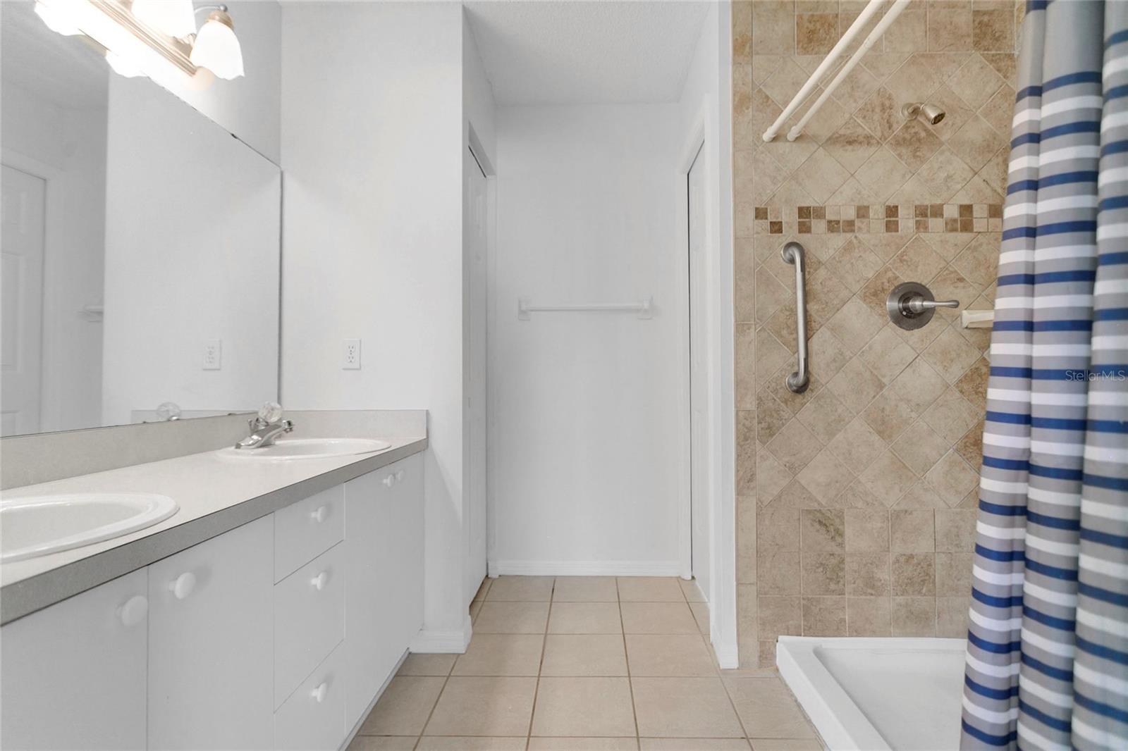 Image 14 of 40 For 32708 Westwood Loop