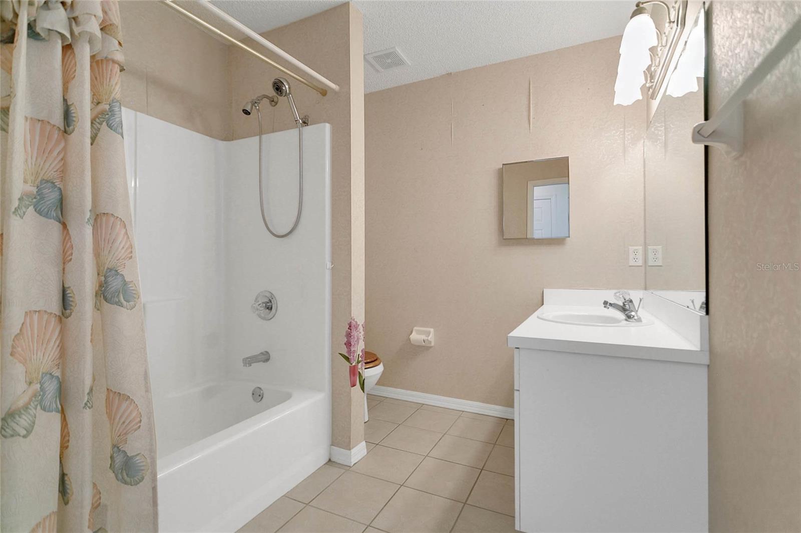 Image 17 of 40 For 32708 Westwood Loop