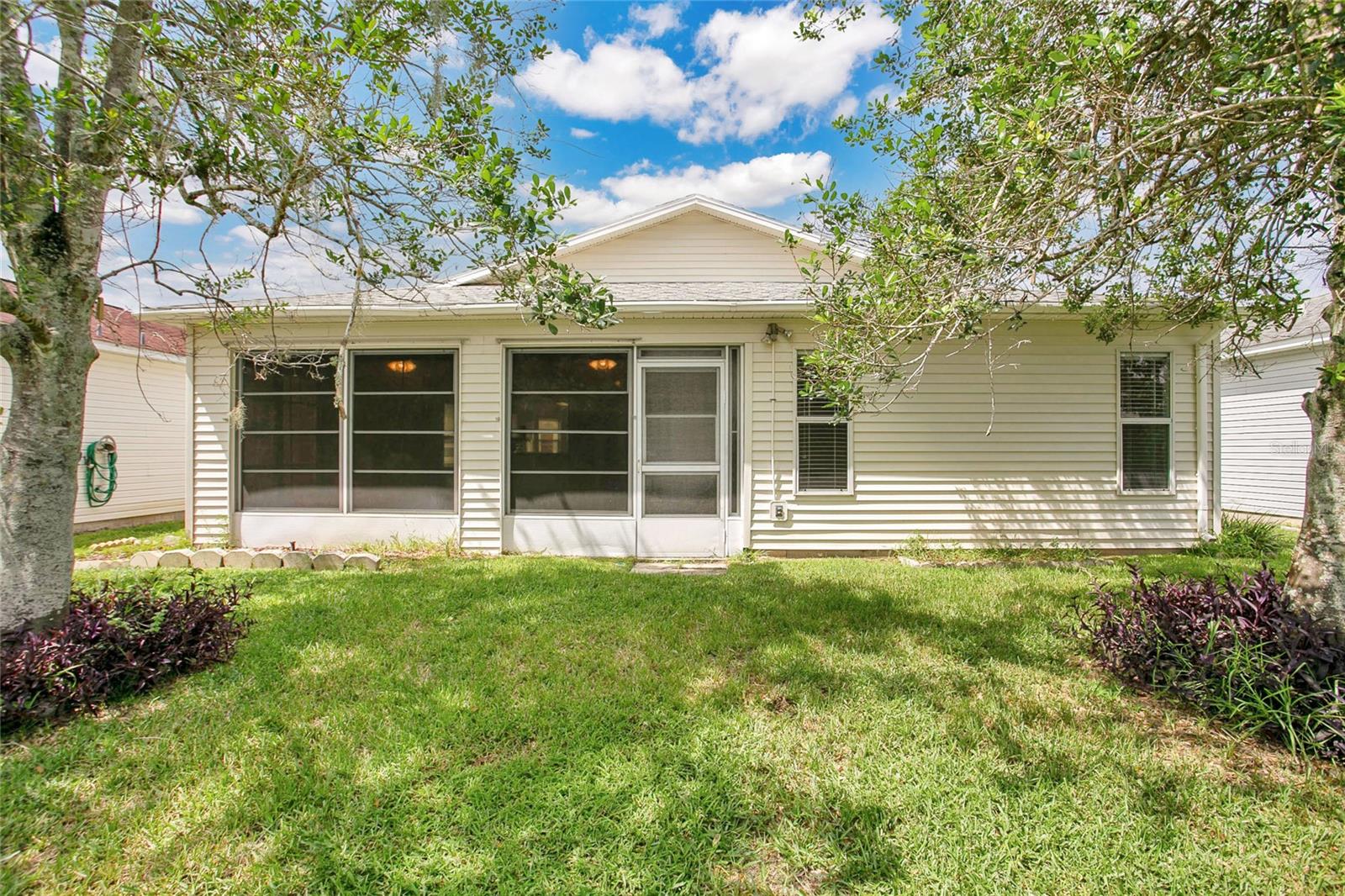 Image 22 of 40 For 32708 Westwood Loop