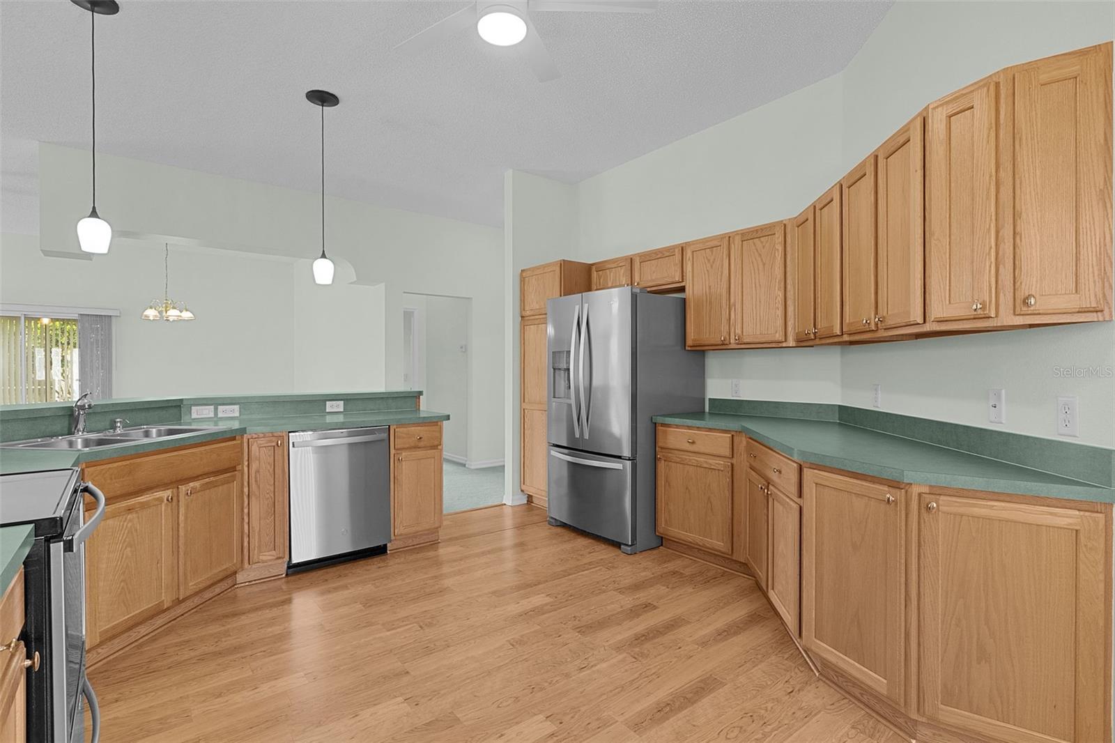Image 12 of 48 For 3440 Galesburg Court