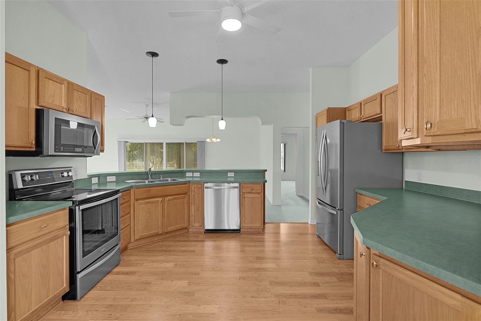 Image 13 of 48 For 3440 Galesburg Court