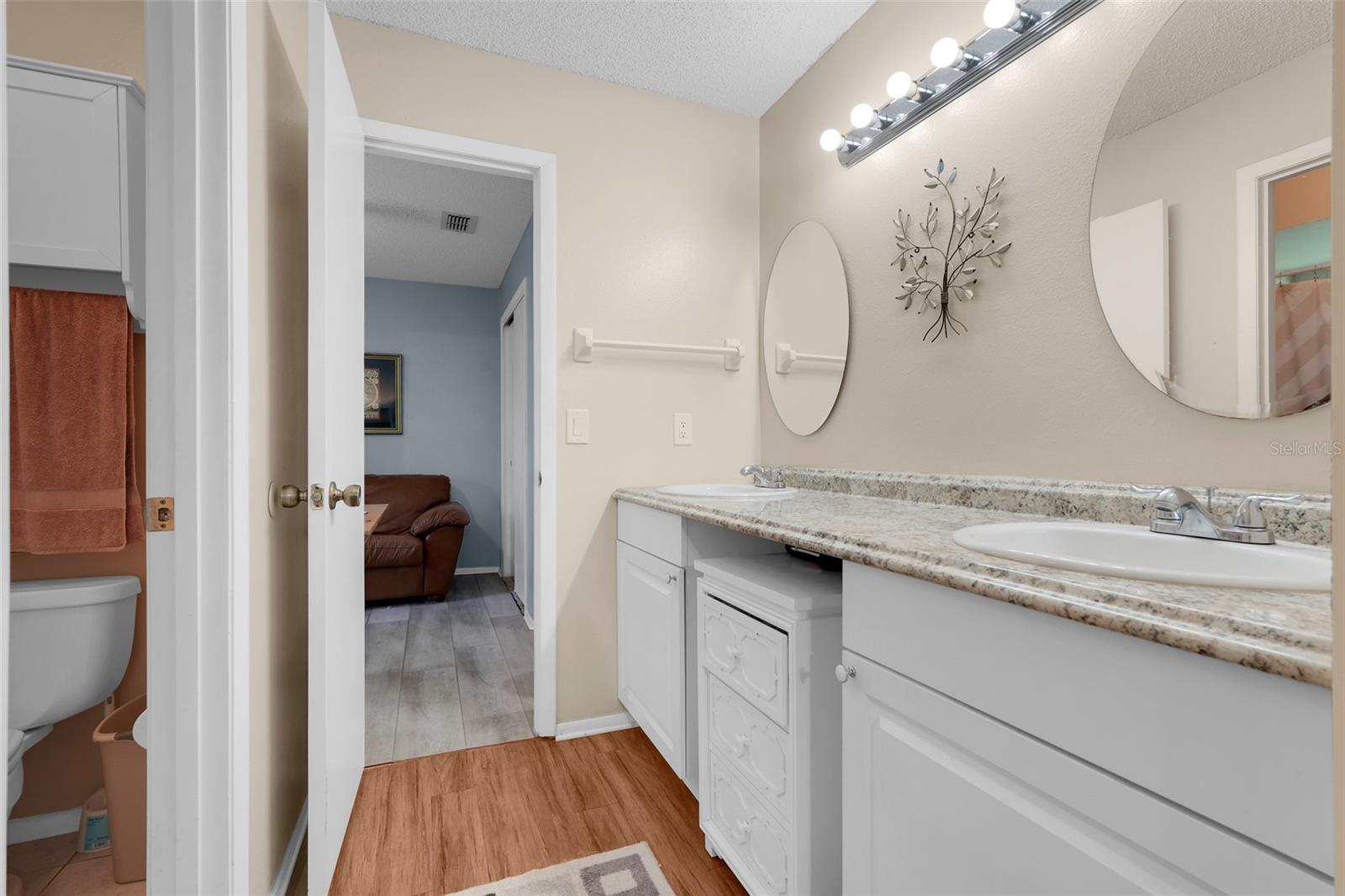 Image 13 of 32 For 15924 Sausalito Circle