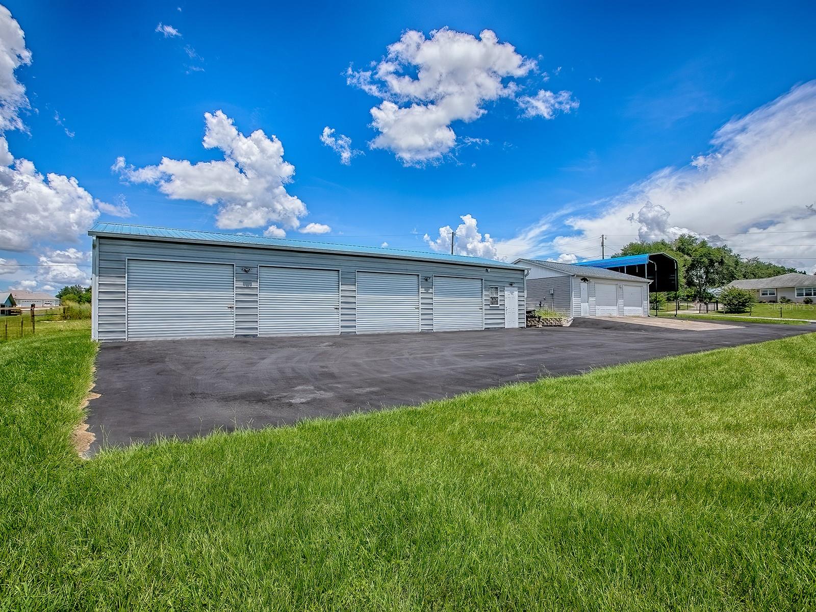 Image 61 of 85 For 3711 Gregory Road