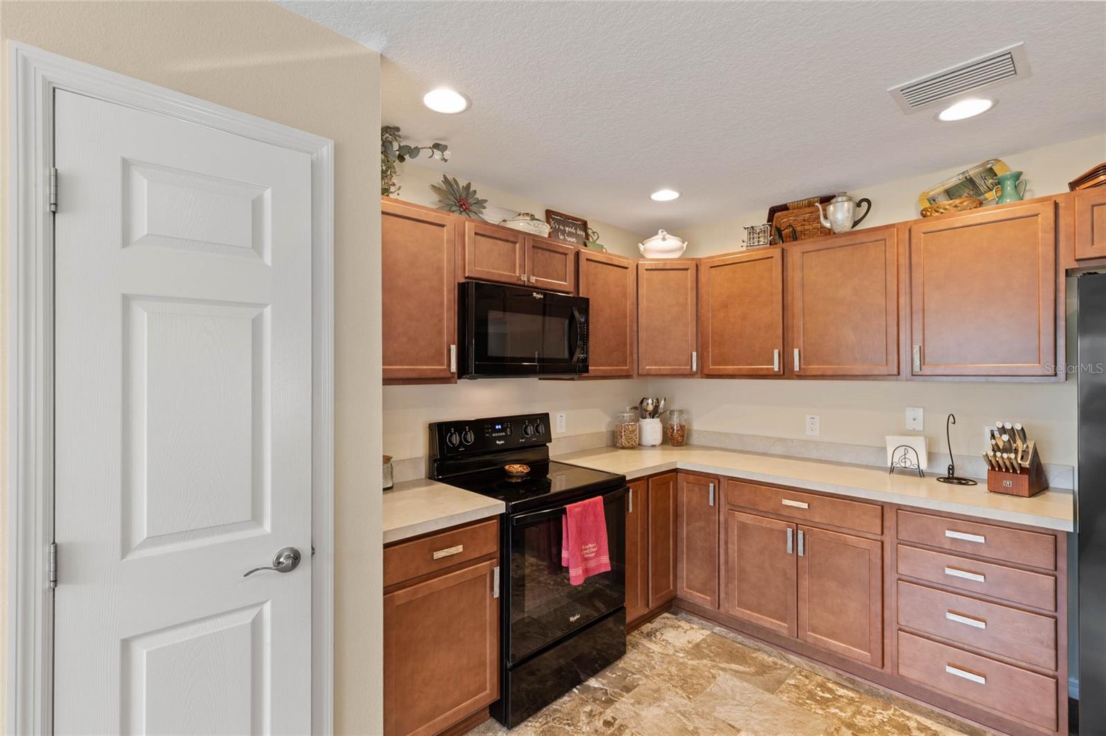 Image 10 of 26 For 3258 Iiams Court