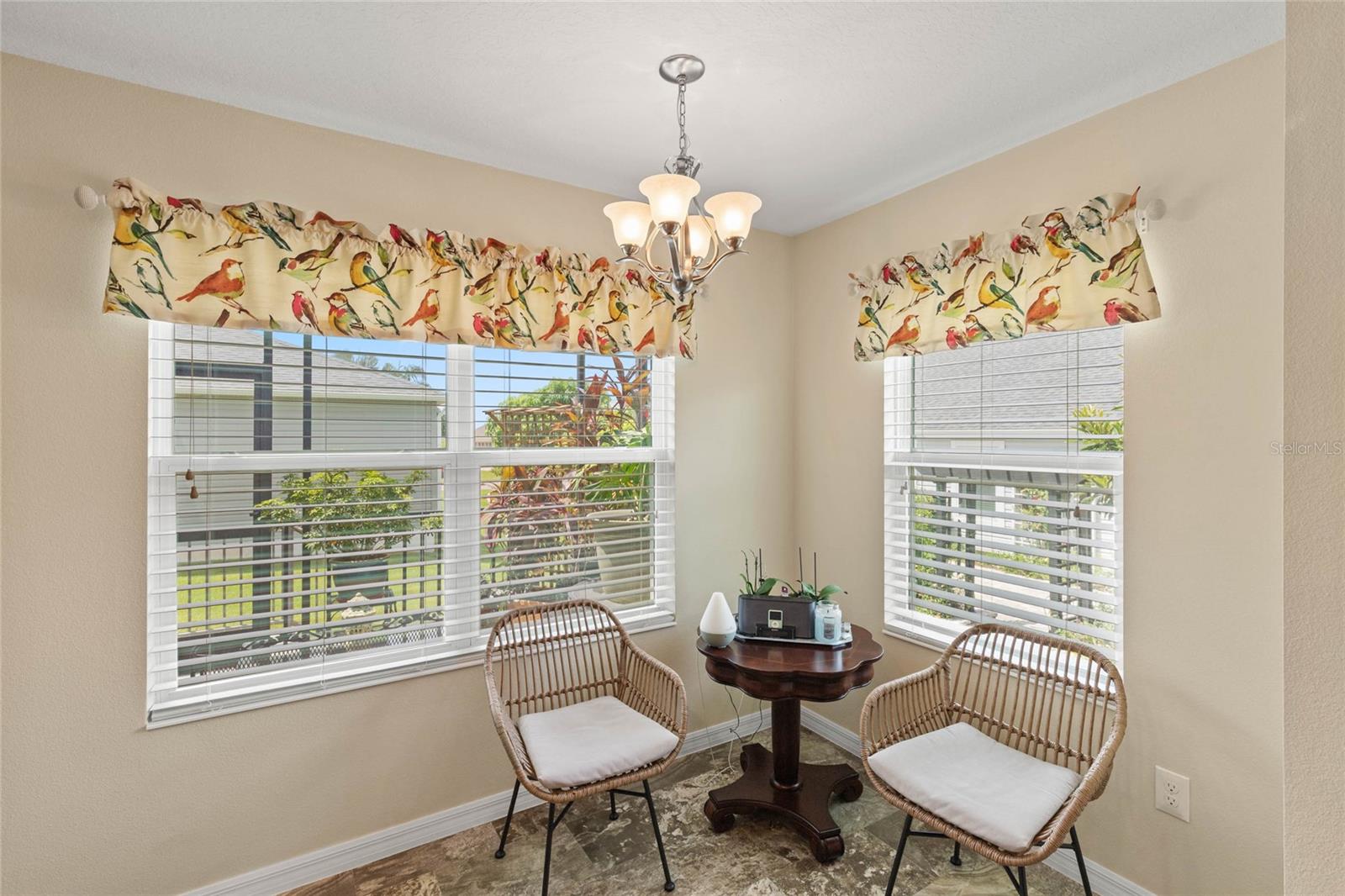 Image 12 of 26 For 3258 Iiams Court