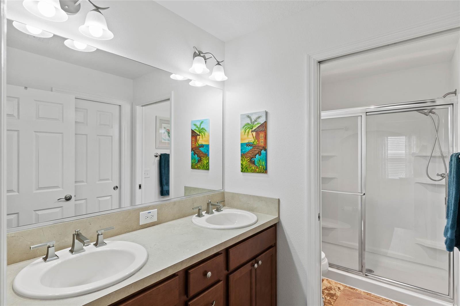 Image 20 of 26 For 3258 Iiams Court