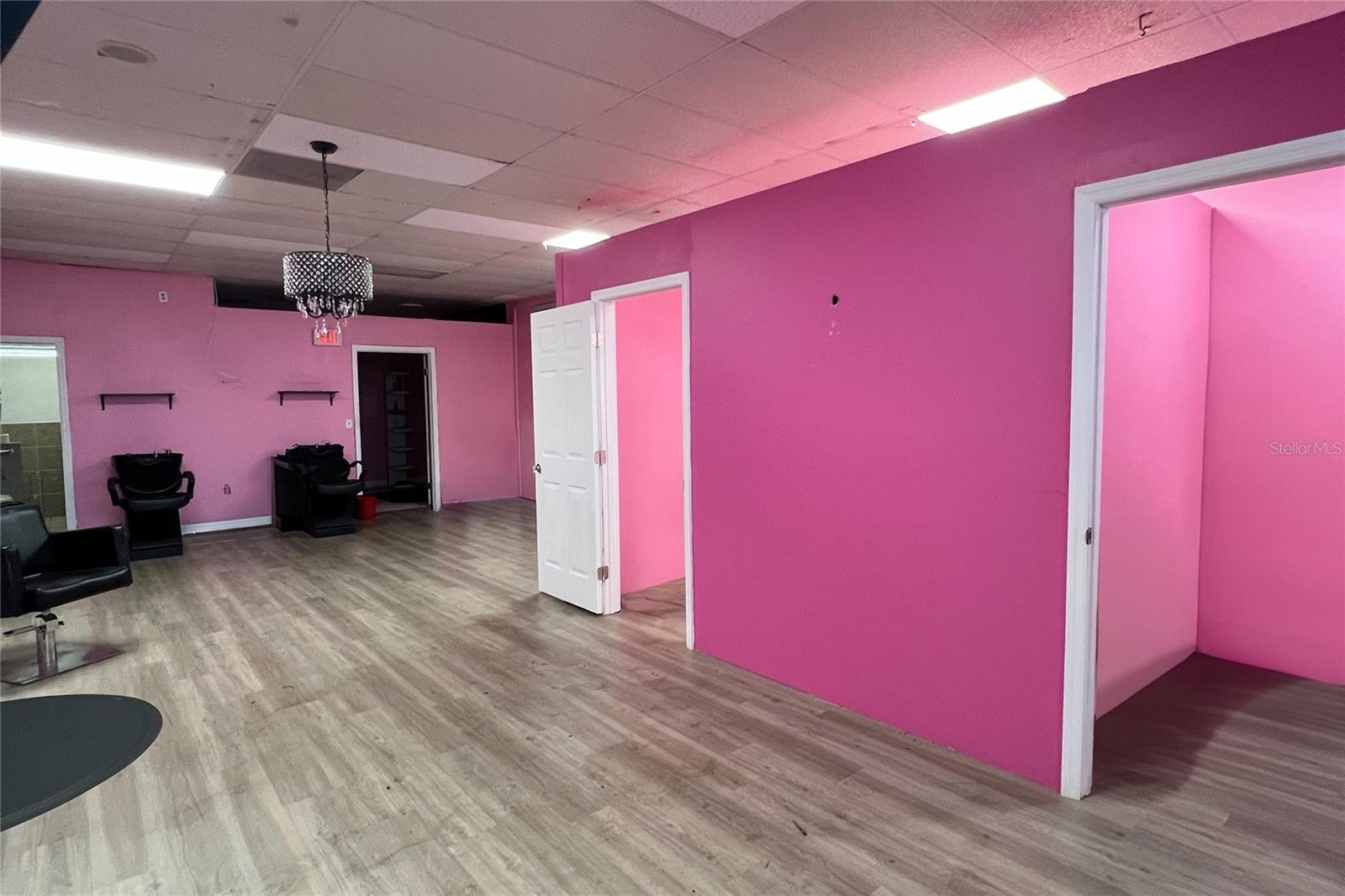 Image 2 of 8 For 390 Burleigh Boulevard 334