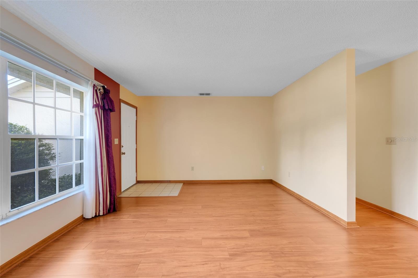 Image 10 of 24 For 1443 Disston Avenue