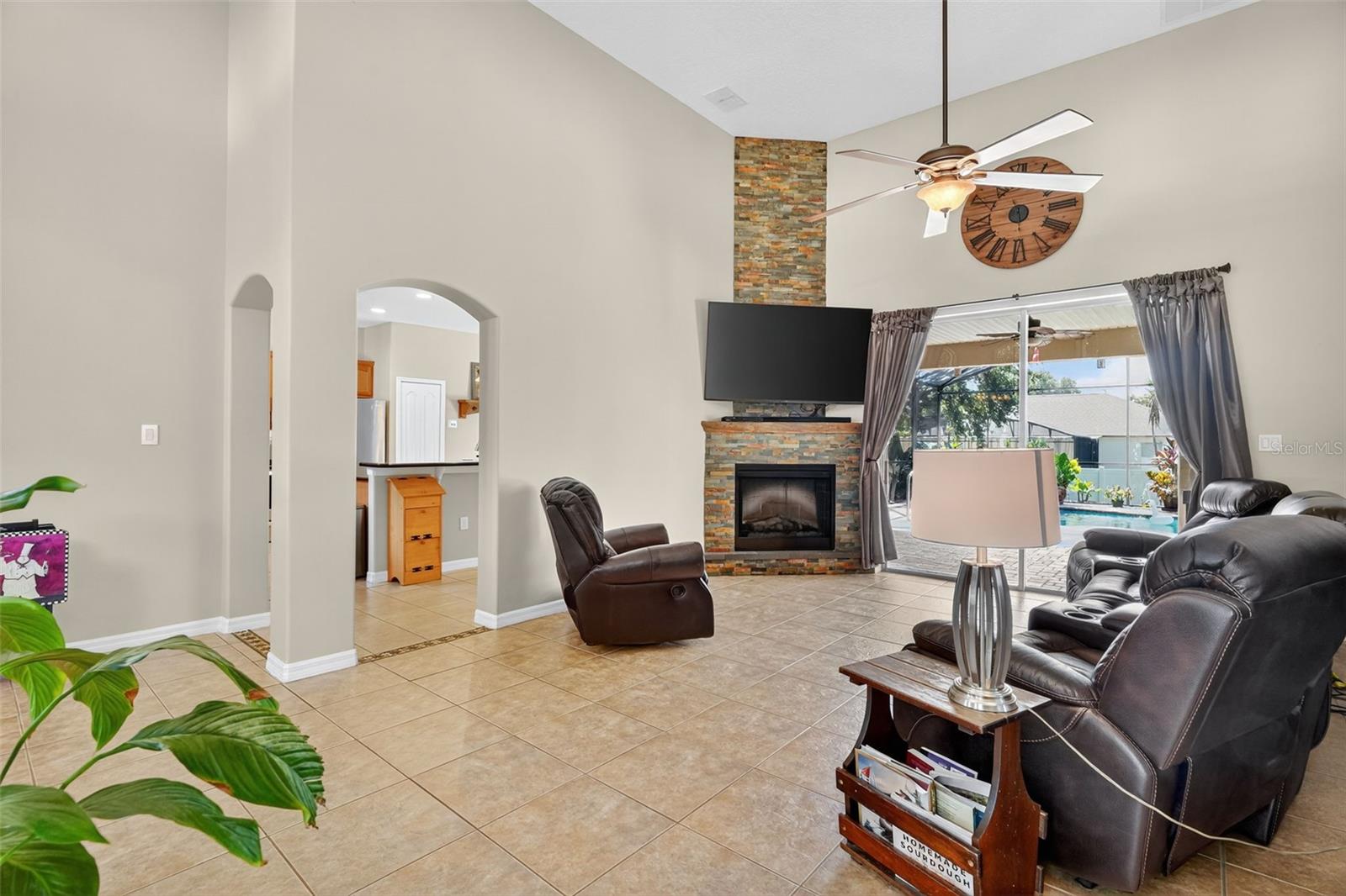 Image 5 of 34 For 12906 Scout Court