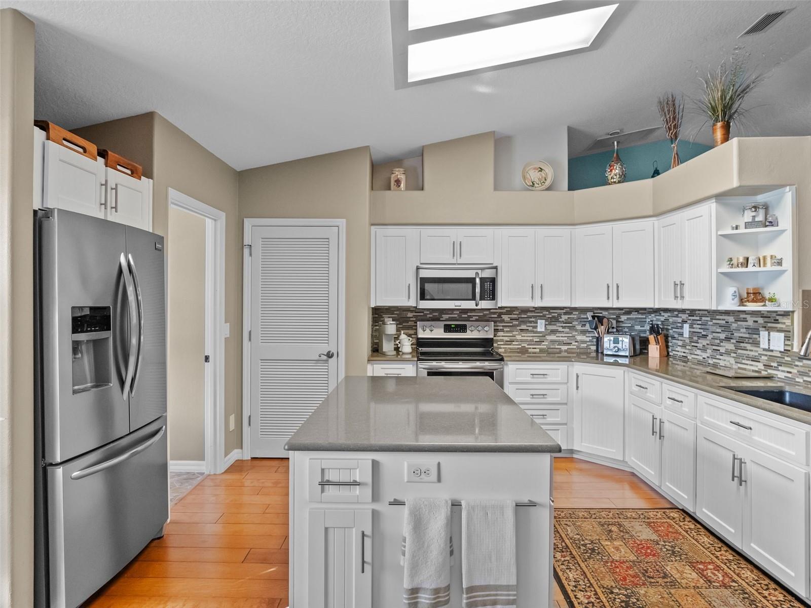 Image 11 of 65 For 21829 Tartan Street