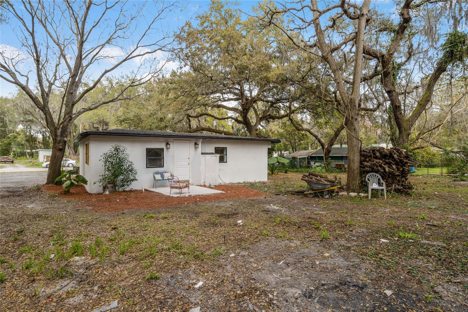 Image 2 of 9 For 2713 Berdetta Street