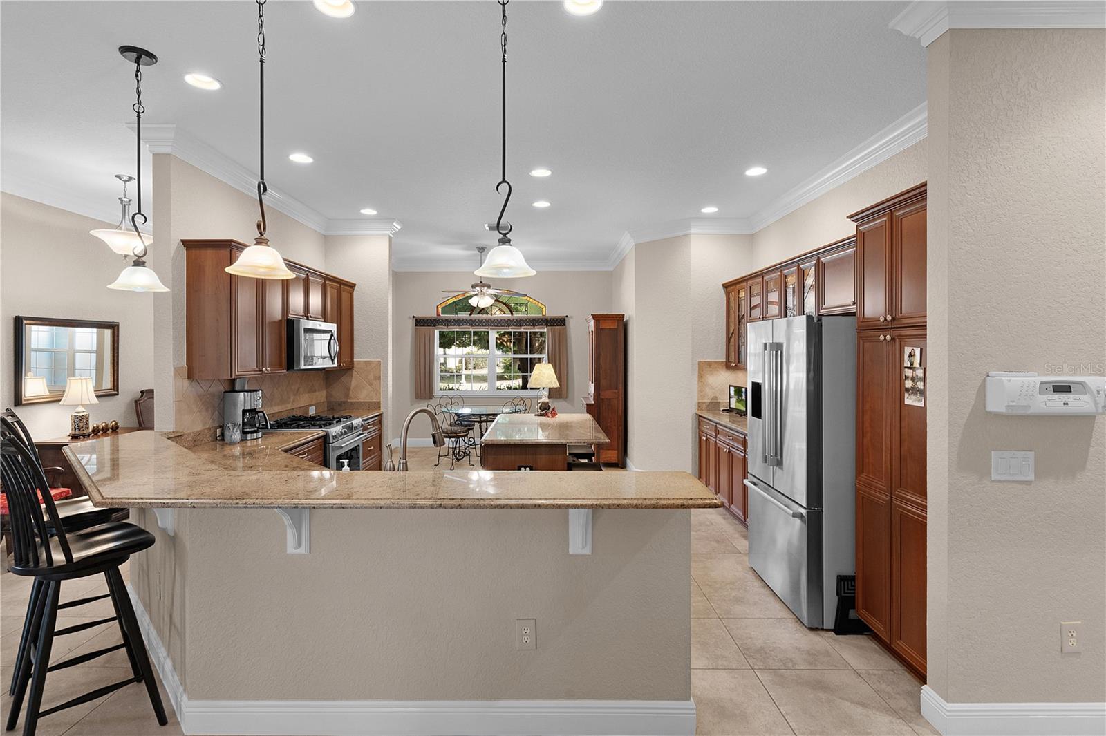 Image 12 of 64 For 1078 Lakeview Lane