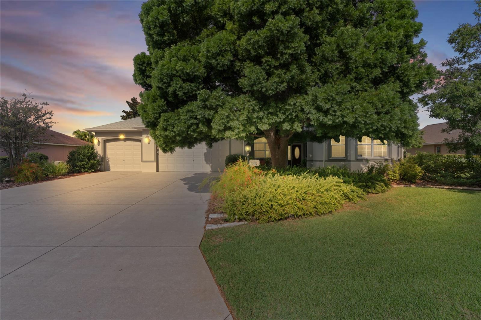 Image 2 of 64 For 1078 Lakeview Lane