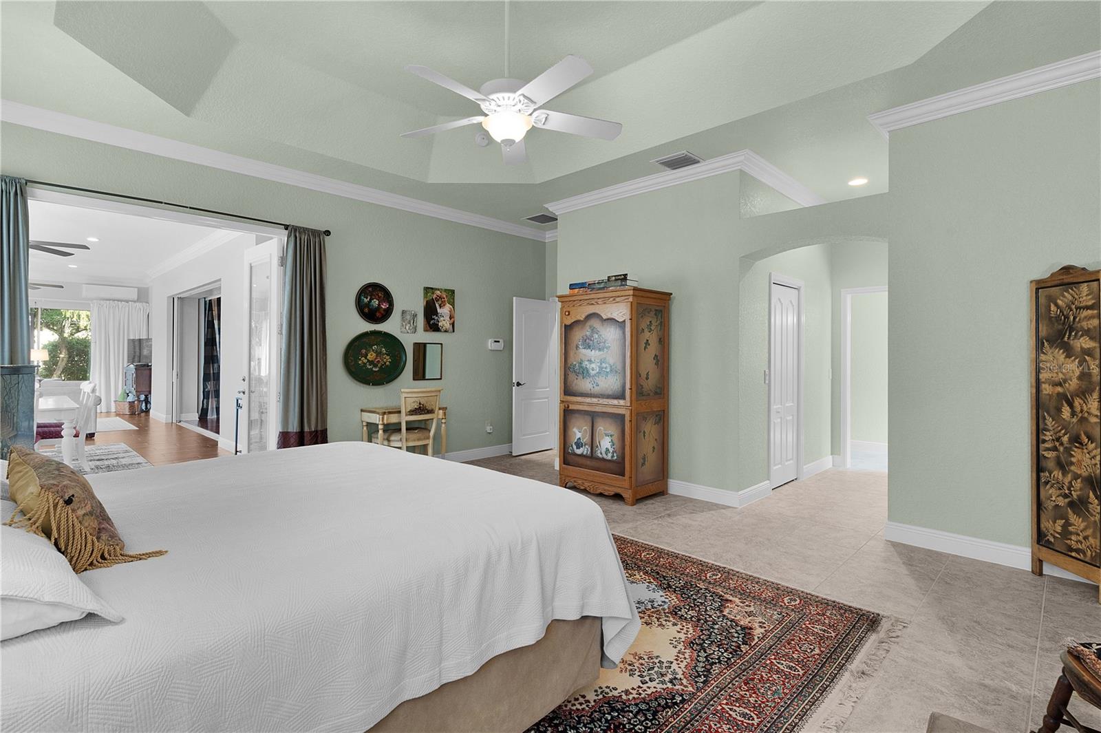 Image 25 of 64 For 1078 Lakeview Lane