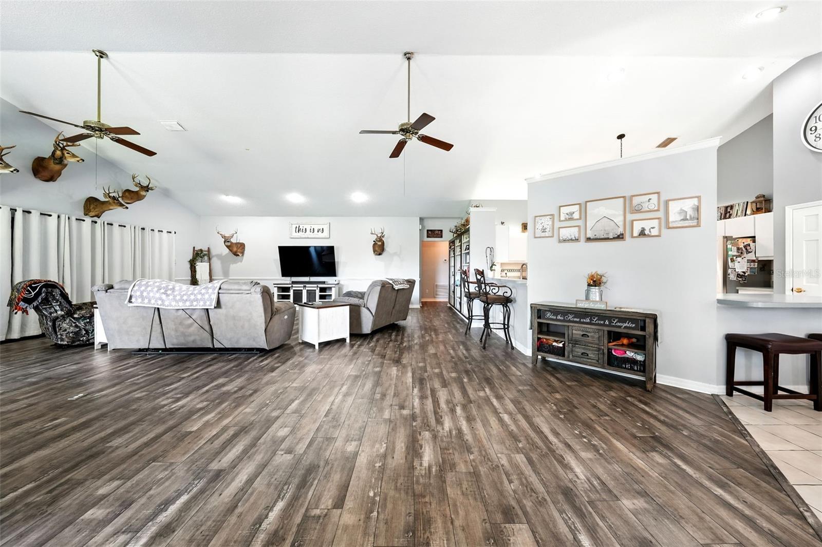 Image 17 of 52 For 34505 Hammond Lane