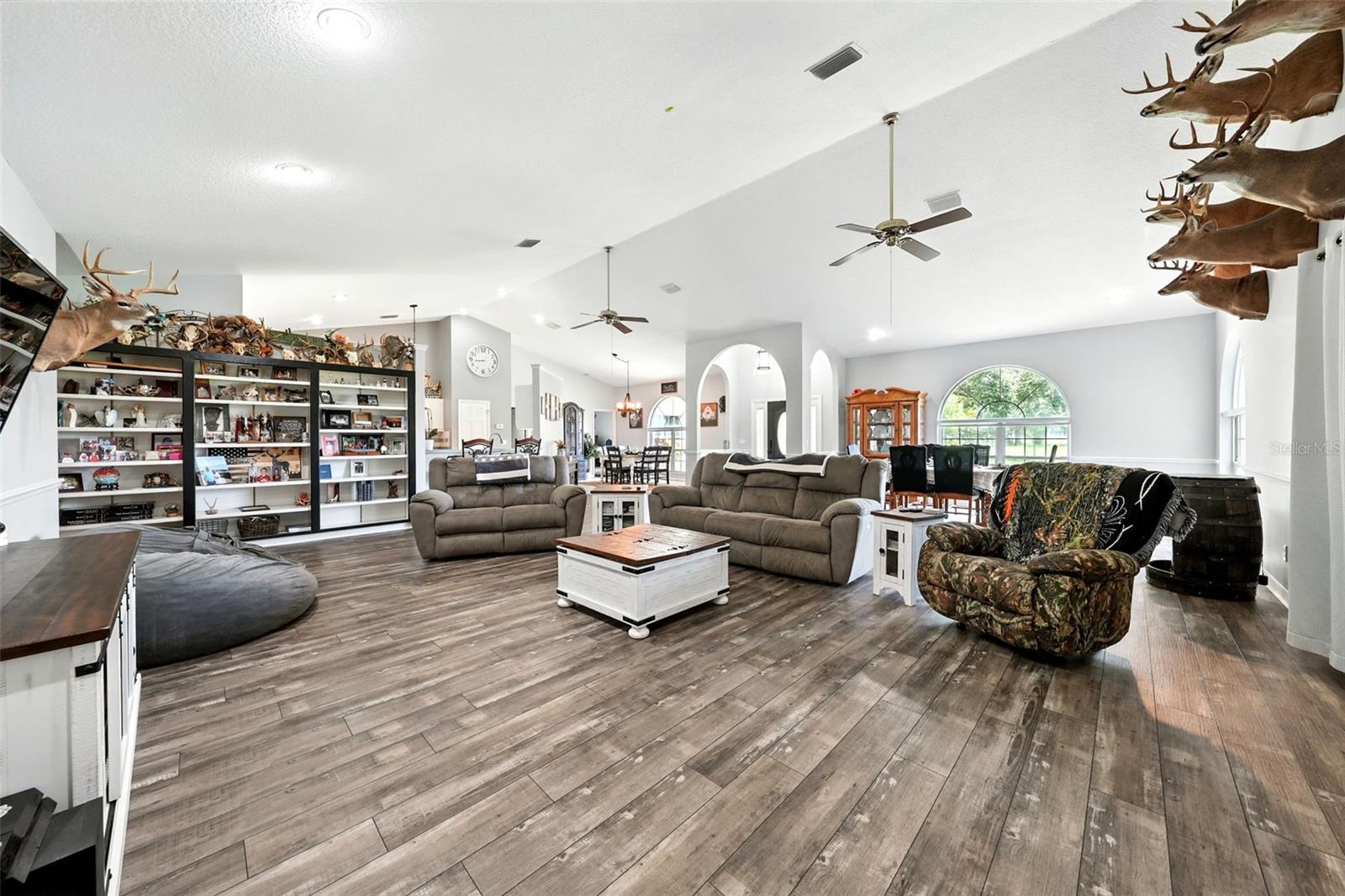 Image 18 of 52 For 34505 Hammond Lane