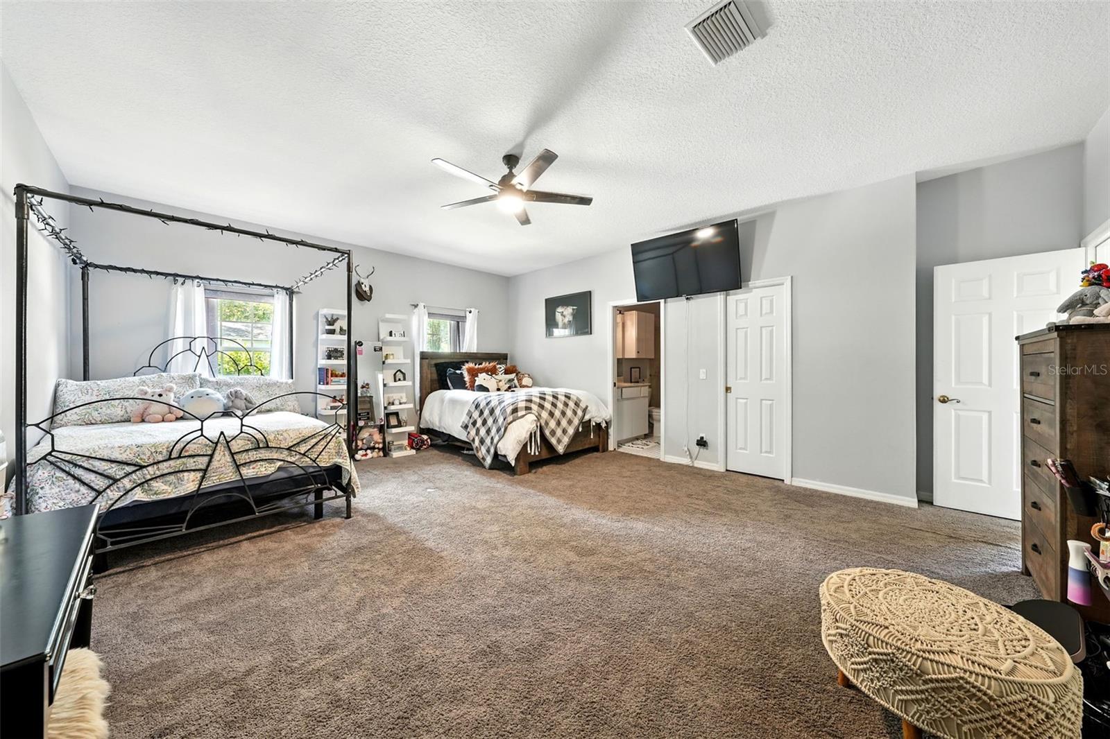Image 31 of 52 For 34505 Hammond Lane
